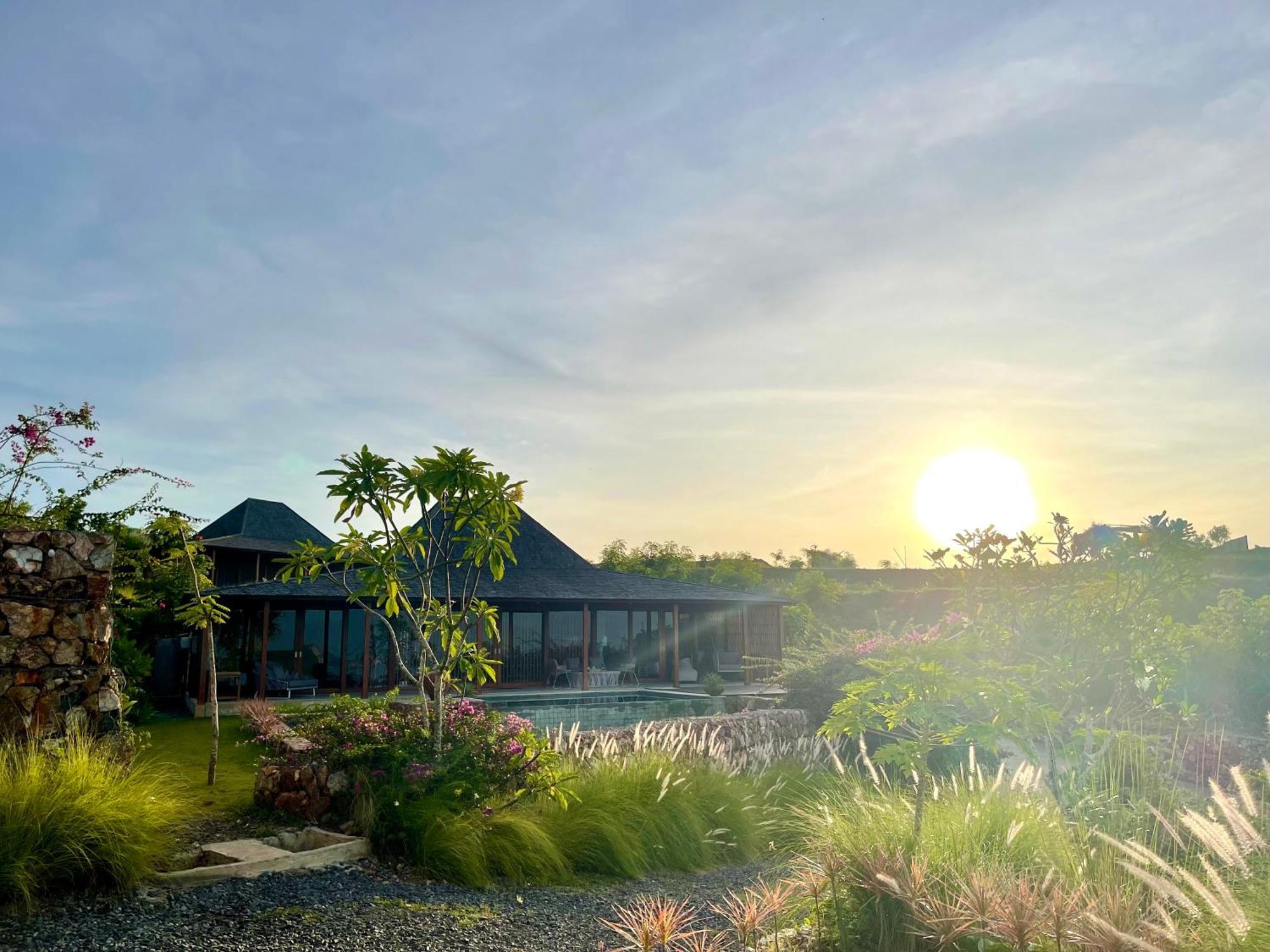 Lobster Bay Lombok Hotell Awang Eksteriør bilde