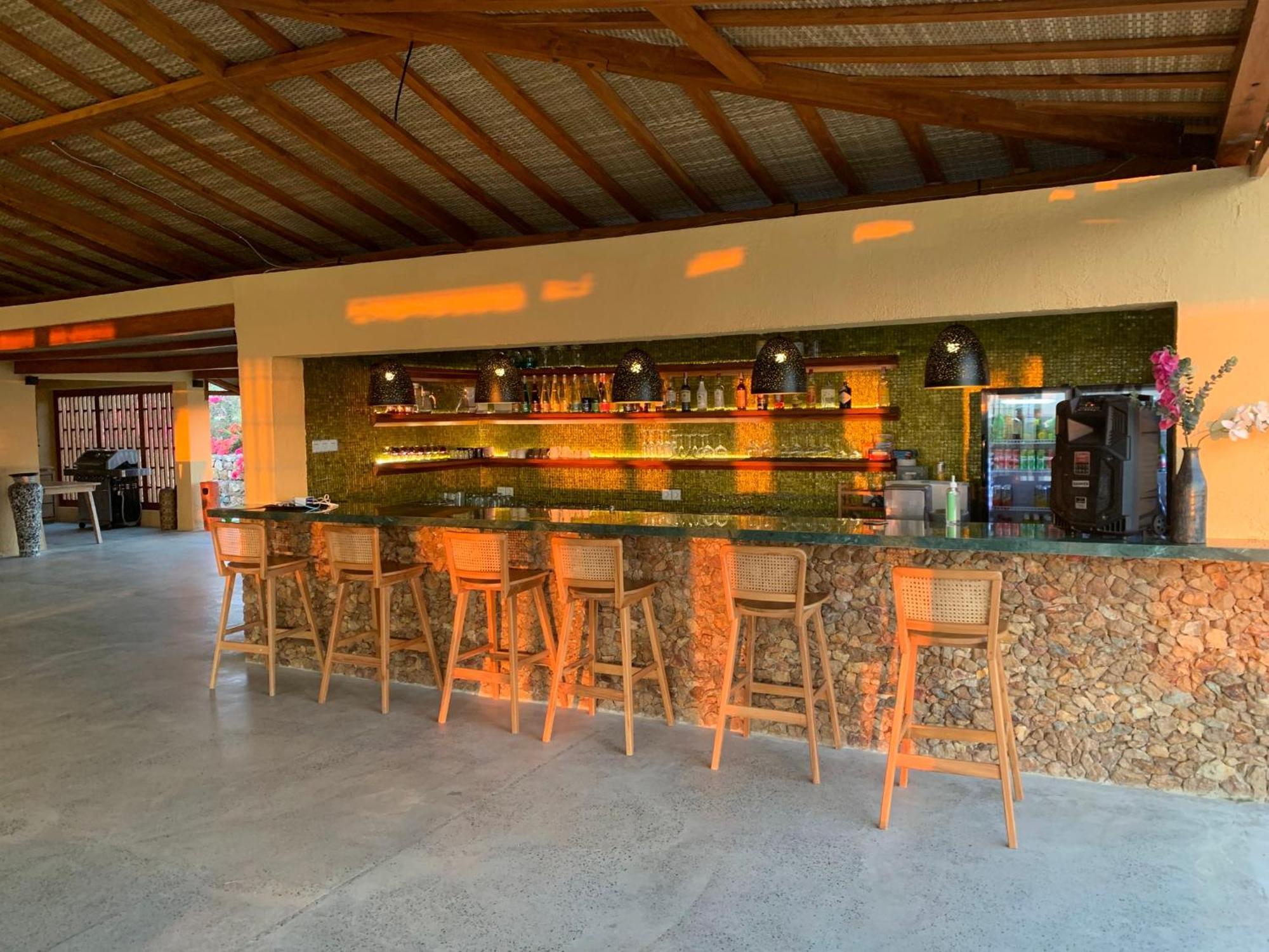 Lobster Bay Lombok Hotell Awang Eksteriør bilde